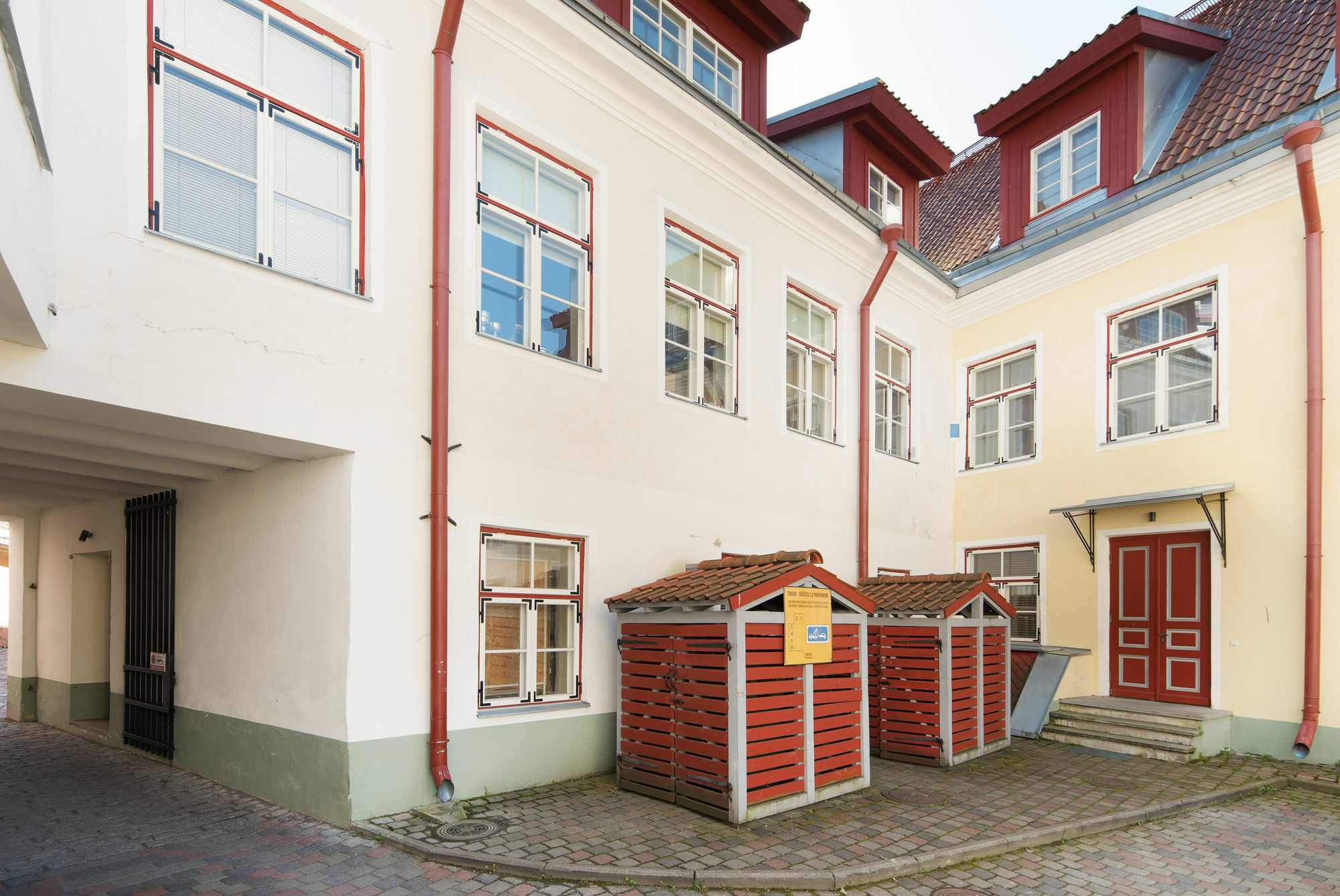 Tallinn City Apartments - Town Hall Square Zewnętrze zdjęcie